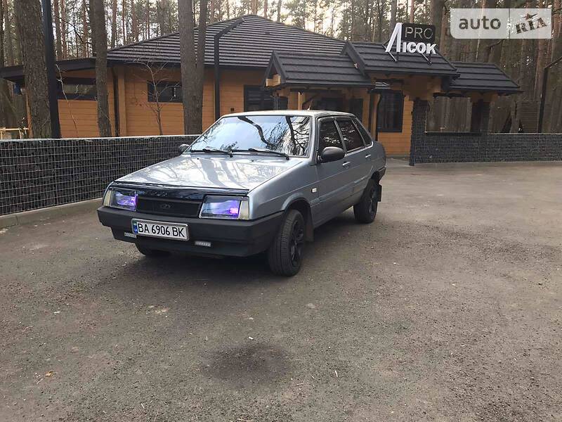 Седан ВАЗ / Lada 21099 2008 в Сарнах