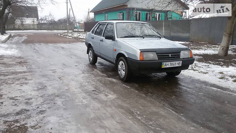 Седан ВАЗ / Lada 21099 2004 в Прилуках