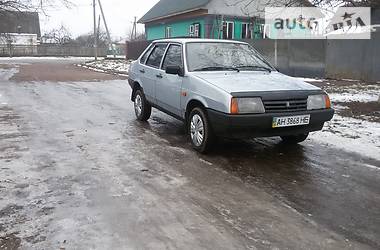 Седан ВАЗ / Lada 21099 2004 в Прилуках