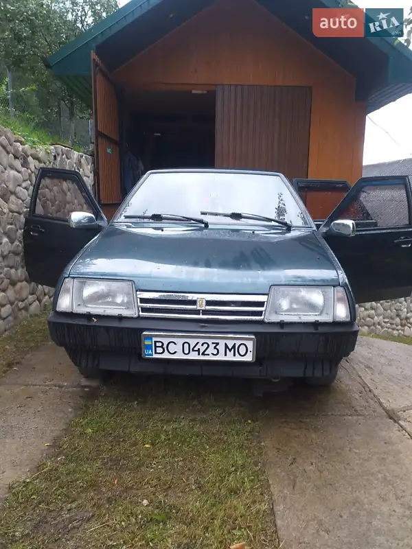 ВАЗ / Lada 21099