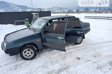 Седан ВАЗ / Lada 21099 2004 в Иршаве