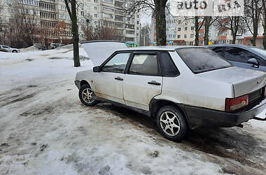 Седан ВАЗ / Lada 21099 1997 в Харькове