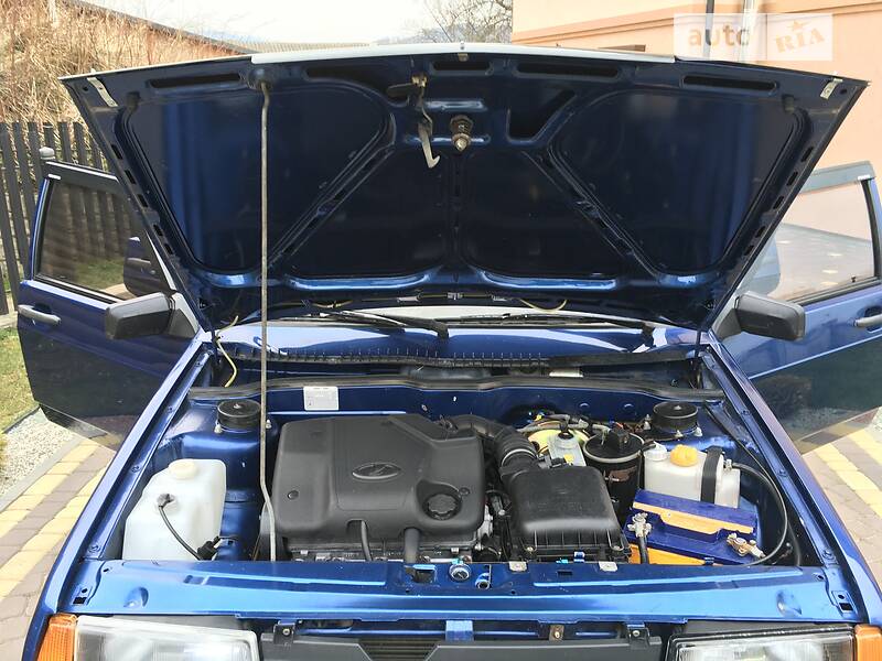 Седан ВАЗ / Lada 21099 2008 в Надворной