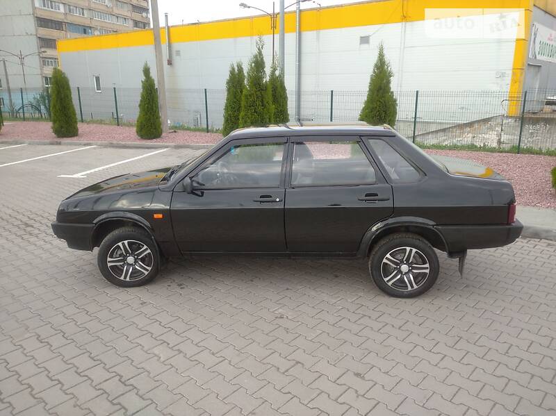 Седан ВАЗ / Lada 21099 2008 в Житомире
