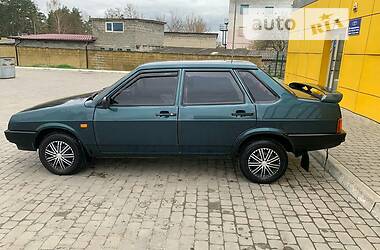 Седан ВАЗ / Lada 21099 2005 в Сарнах