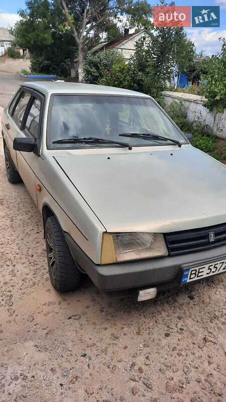 Седан ВАЗ / Lada 21099 2002 в Новій Одесі