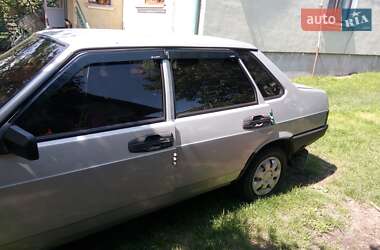 Седан ВАЗ / Lada 21099 2005 в Пустомитах