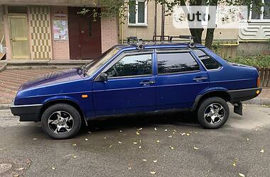 Седан ВАЗ / Lada 21099 2002 в Вишневом