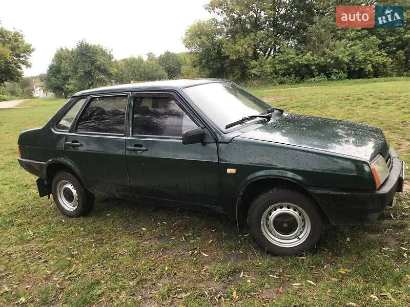 Седан ВАЗ / Lada 21099 1997 в Путивлі
