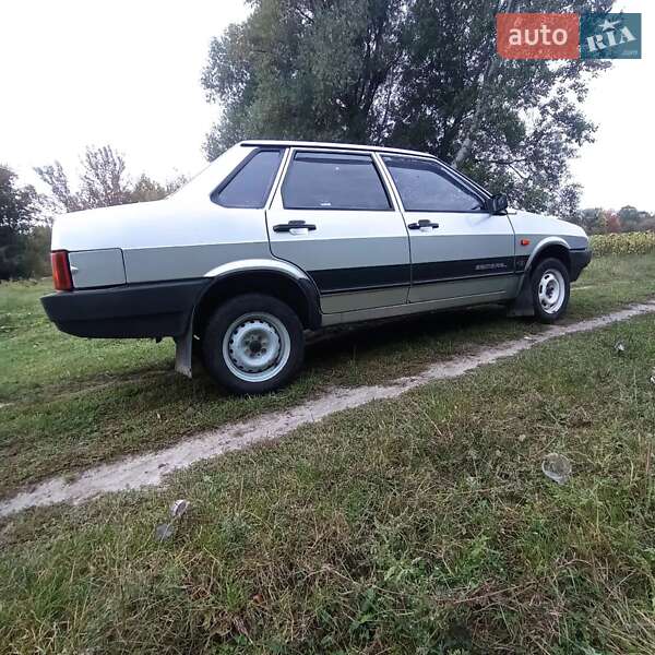 Седан ВАЗ / Lada 21099 2005 в Краснокутске