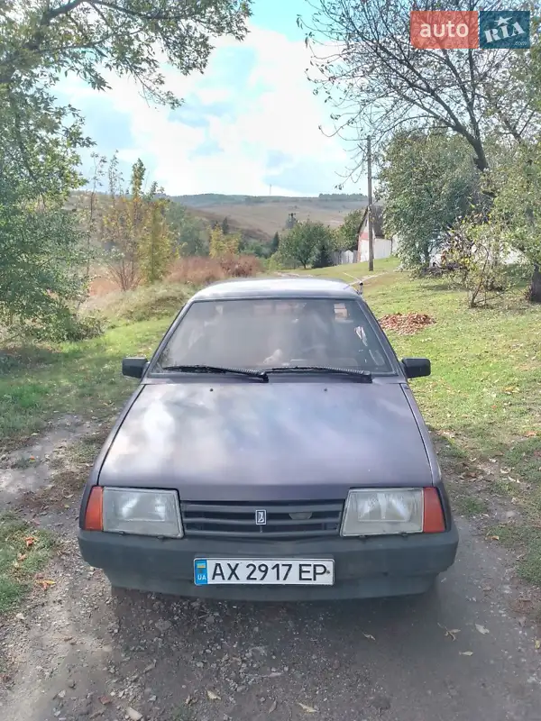 ВАЗ / Lada 21099