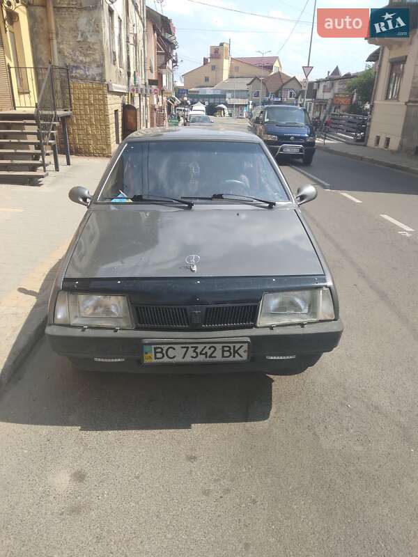 Седан ВАЗ / Lada 21099 1993 в Самборі