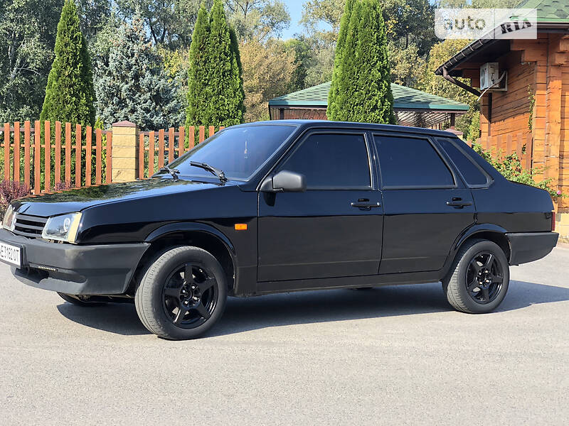 Седан ВАЗ / Lada 21099 2007 в Днепре