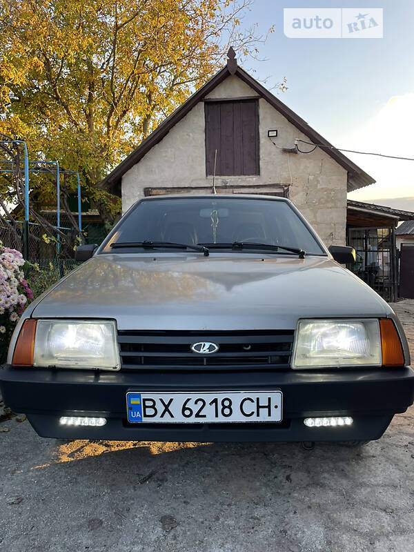 Седан ВАЗ / Lada 21099 2002 в Шепетовке