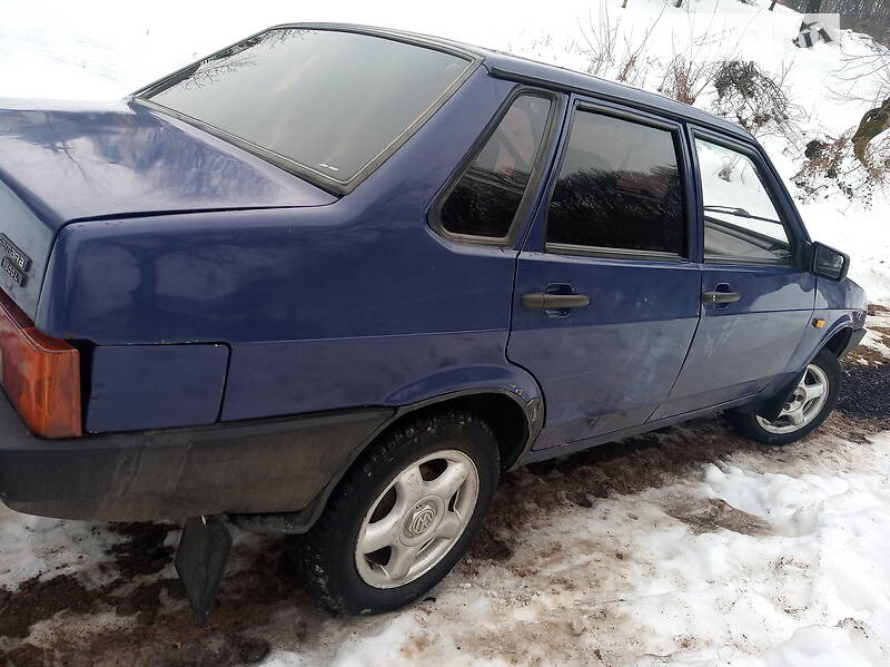 Седан ВАЗ / Lada 21099 2000 в Іршаві фото 3 Седан ВАЗ / Lada 21099 2000 в Іршаві