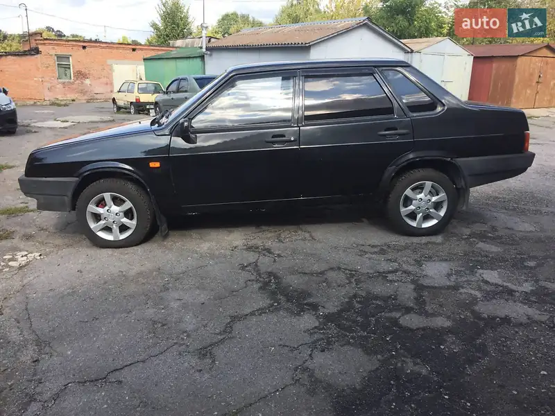 ВАЗ / Lada 21099