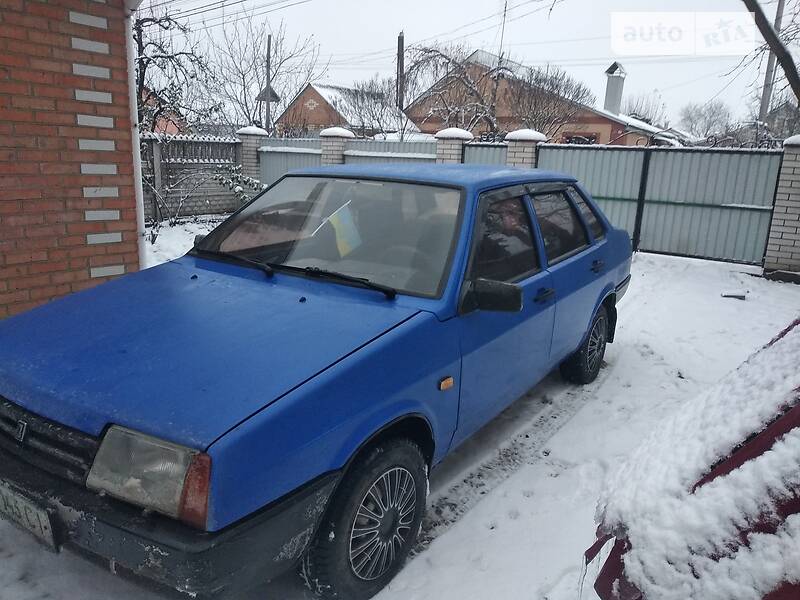 Седан ВАЗ / Lada 21099 2000 в Вінниці