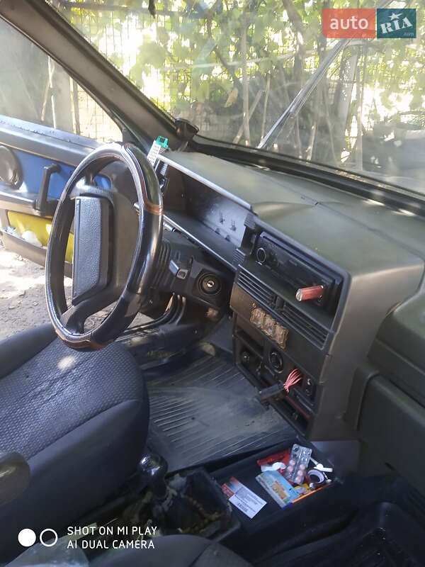 Хетчбек ВАЗ / Lada 21099 2005 в Царичанці фото 6 Хетчбек ВАЗ / Lada 21099 2005 в Царичанці