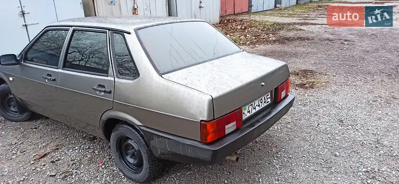 ВАЗ / Lada 21099