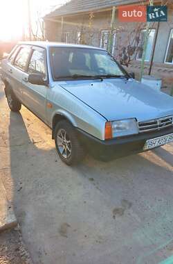 Седан ВАЗ / Lada 21099 2001 в Одессе