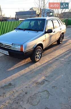 Седан ВАЗ / Lada 21099 2001 в Одессе