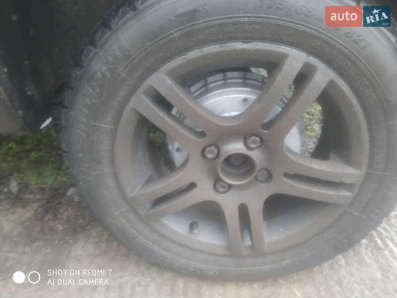 Седан ВАЗ / Lada 21099 1999 в Кривом Роге