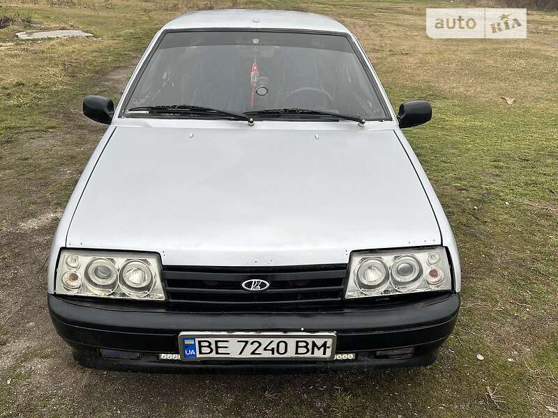 Седан ВАЗ / Lada 21099 1992 в Николаеве