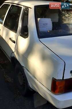 Седан ВАЗ / Lada 21099 1993 в Киеве