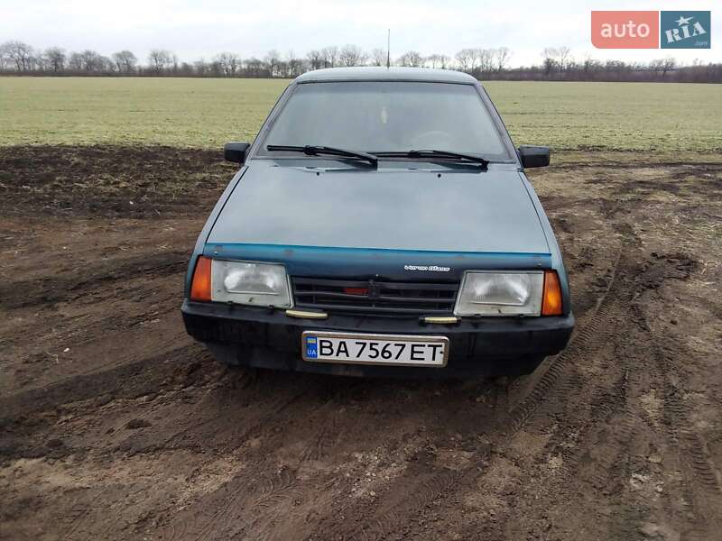 Седан ВАЗ / Lada 21099 2004 в Новоукраинке