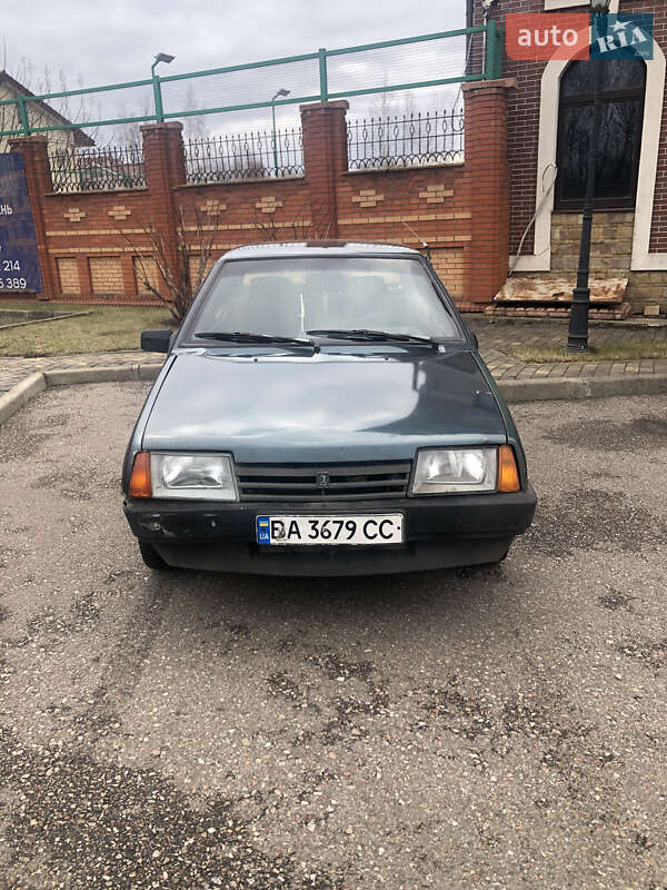 Седан ВАЗ / Lada 21099 2004 в Миколаєві