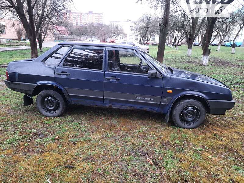 Седан ВАЗ / Lada 21099 2007 в Ровно