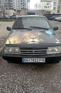 Седан ВАЗ / Lada 21099 1992 в Киеве