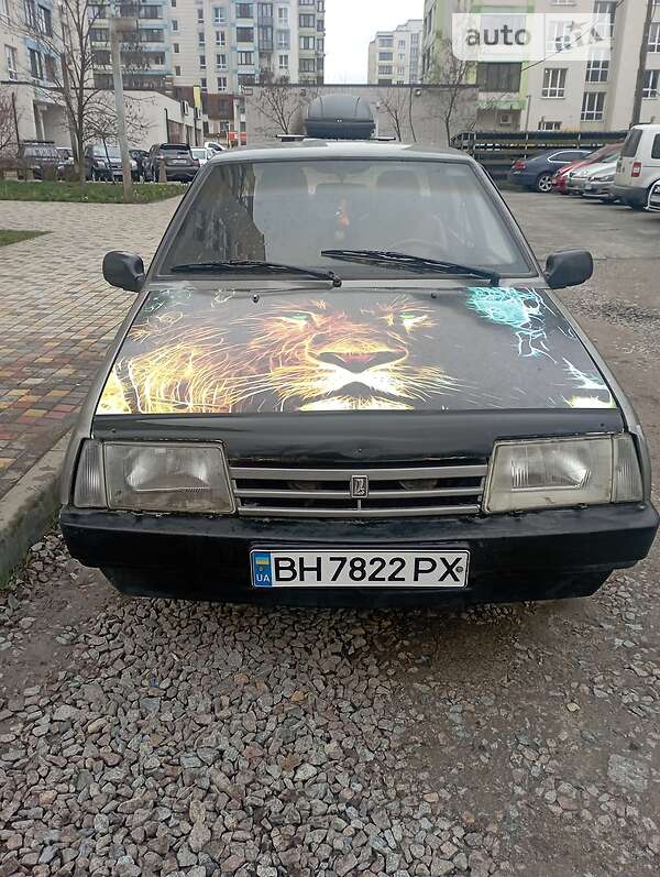 Седан ВАЗ / Lada 21099 1992 в Киеве