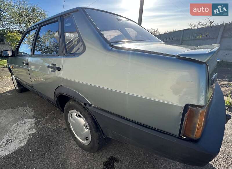 Седан ВАЗ / Lada 21099 1996 в Брусилове