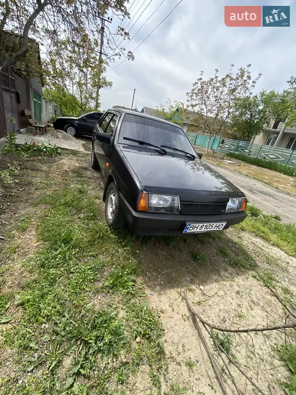 ВАЗ / Lada 21099