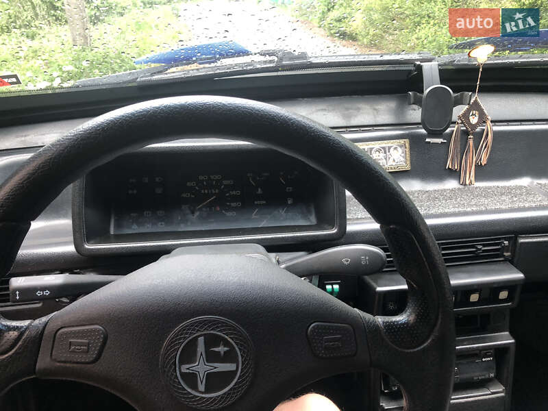 Седан ВАЗ / Lada 21099 1992 в Полонному