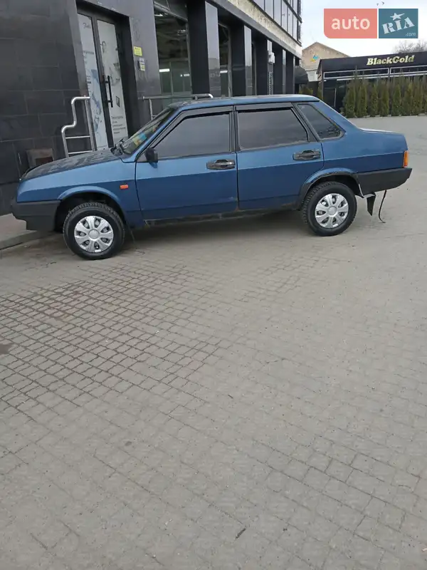 ВАЗ / Lada 21099