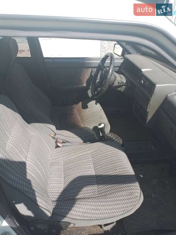 Седан ВАЗ / Lada 21099 1996 в Запоріжжі