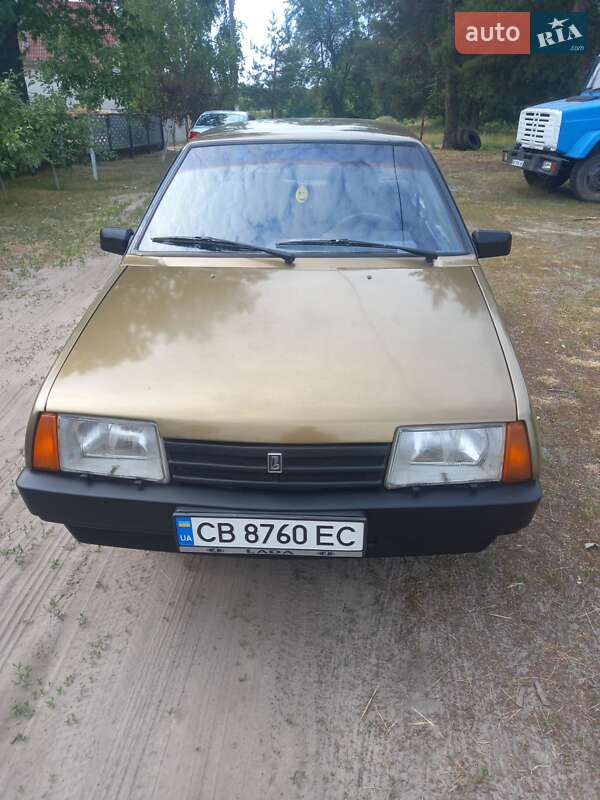 Седан ВАЗ / Lada 21099 1999 в Борисполе