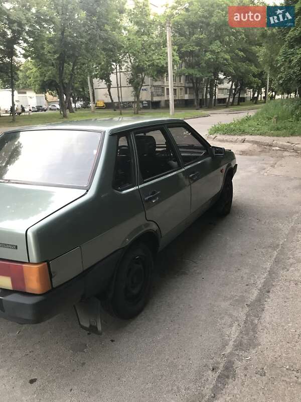 Седан ВАЗ / Lada 21099 2006 в Харькове