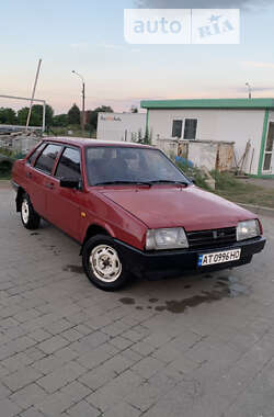 Седан ВАЗ / Lada 21099 1994 в Ивано-Франковске