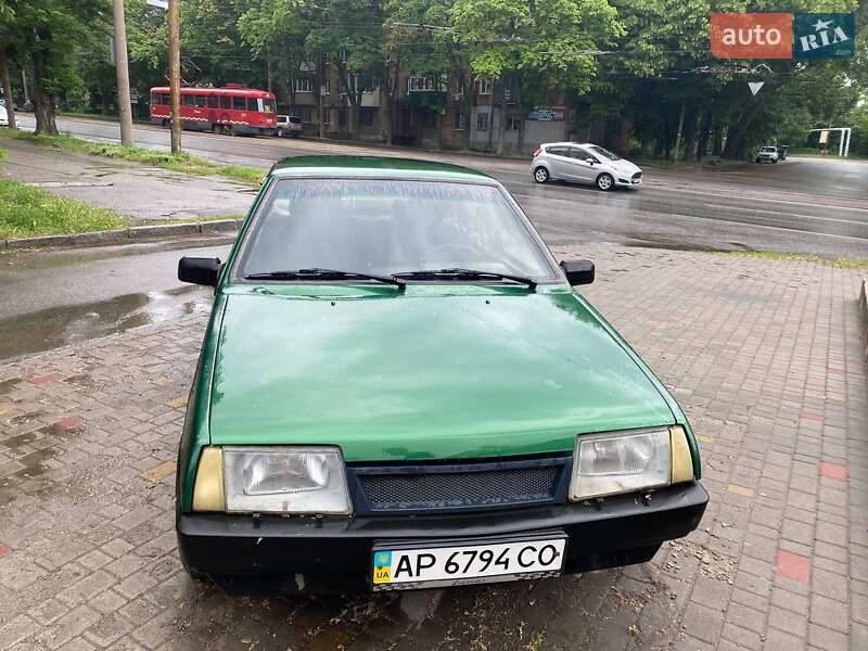 Седан ВАЗ / Lada 21099 1999 в Днепре