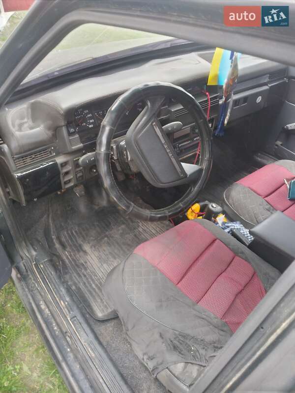 Седан ВАЗ / Lada 21099 2002 в Олевську