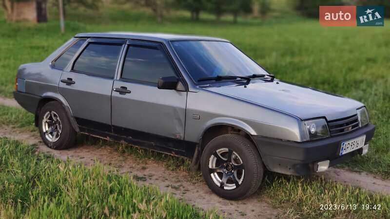 Седан ВАЗ / Lada 21099 2007 в Запорожье