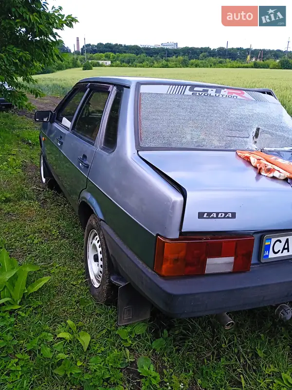 ВАЗ / Lada 21099