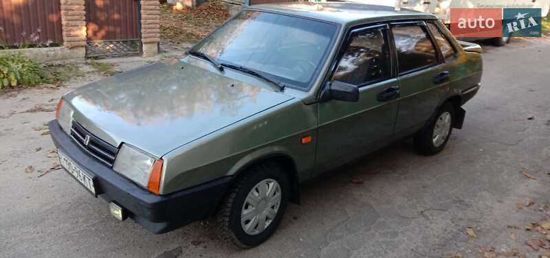 Седан ВАЗ / Lada 21099 2003 в Стрию