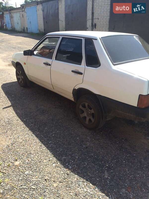 Седан ВАЗ / Lada 21099 1995 в Харькове фото 4 Седан ВАЗ / Lada 21099 1995 в Харькове