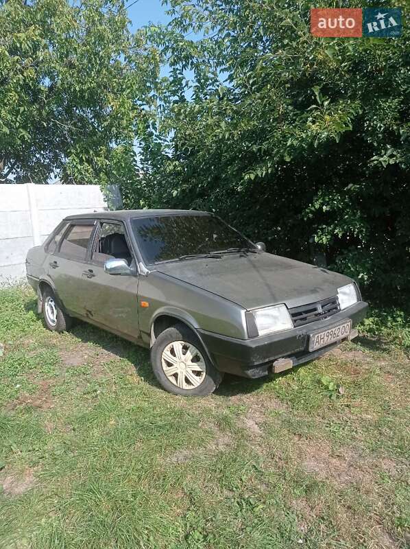 Седан ВАЗ / Lada 21099 1999 в Лубнах