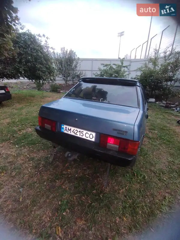 ВАЗ / Lada 21099