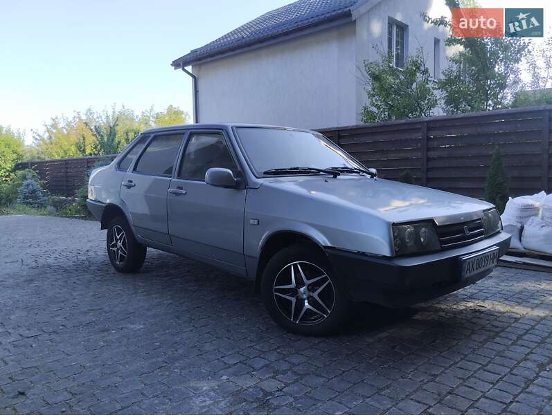ВАЗ / Lada 21099 1998